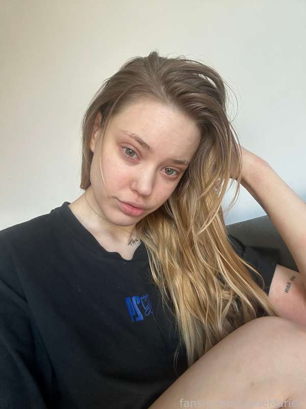 Lexiemariex - Fansly - 03 Apr, 2025