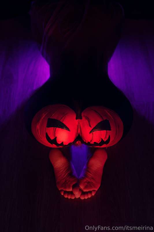 Spooky season 😈🎃👻
