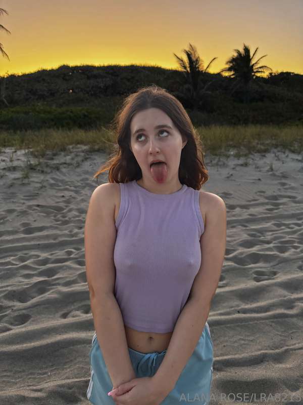 The good thing about being on a beach in the middle of nowhe.. 3