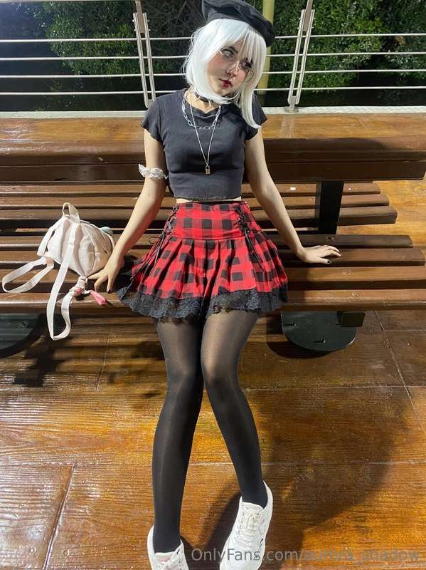 Cute outfit, isn't it? ❤️