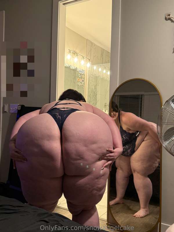 Caught from 2 angles 😅😉