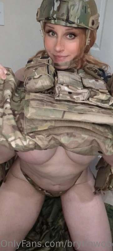 You guys seemed to like my combat mommy pics so I did anothe.. 9