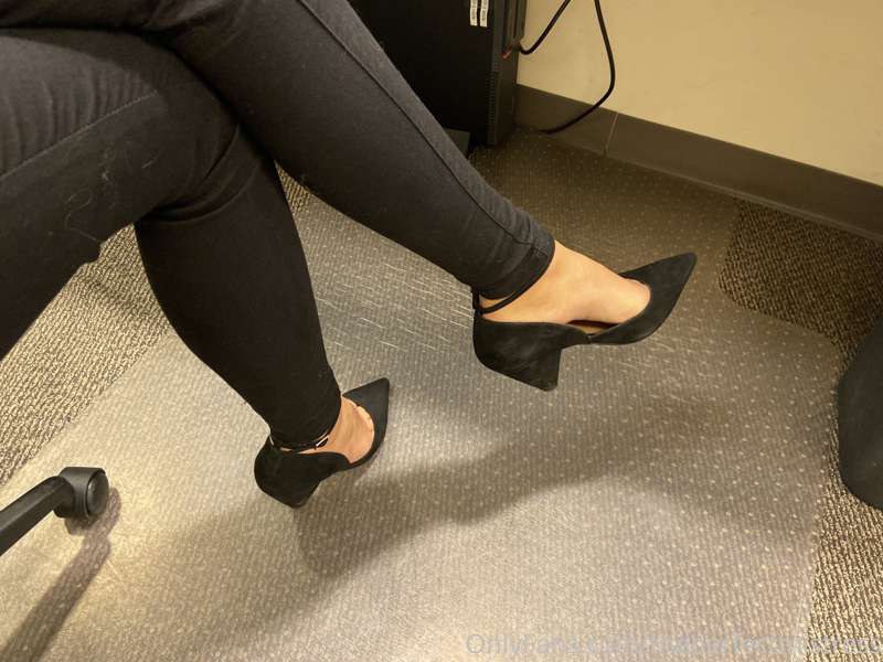Don’t you wish you could hide under my desk and worship me? ..