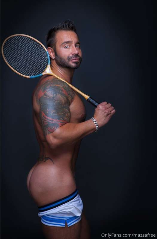 🇺🇸 Does anyone need some classes? 🥵🏸  🇪🇸 Alguien necesita un.. 3