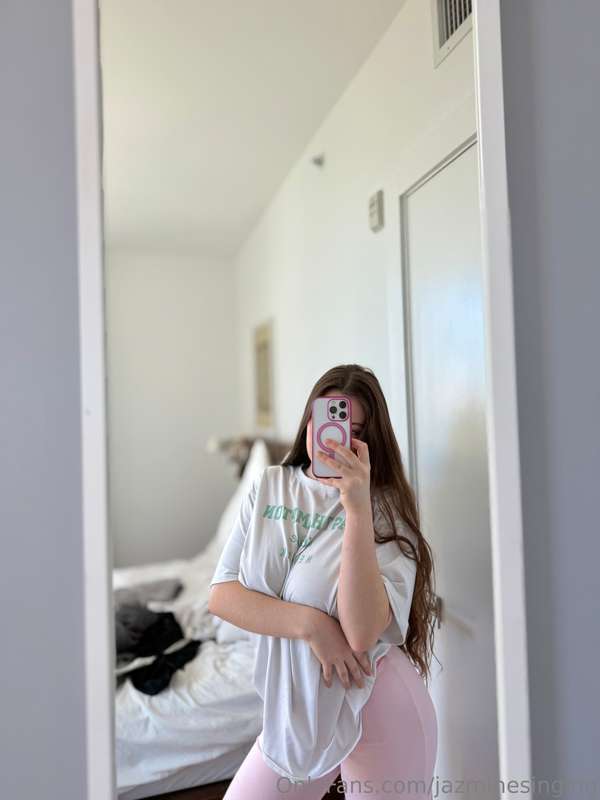 I just made a bunch of see through content in this top for y.. 1
