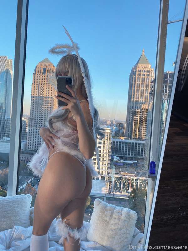 angel baby 🕊 ——— i feel so cute in this set i hope you all e.. 5