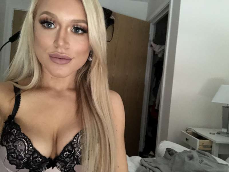 Think I need your cum all over my face 💦 5