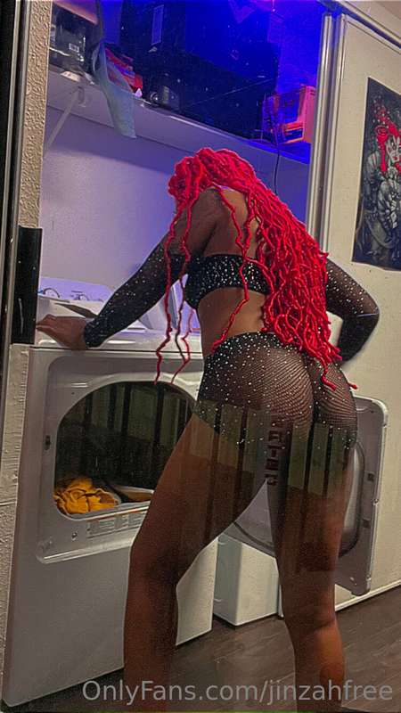 Jinzahfree - Onlyfans - 22 Dec, 2022 2