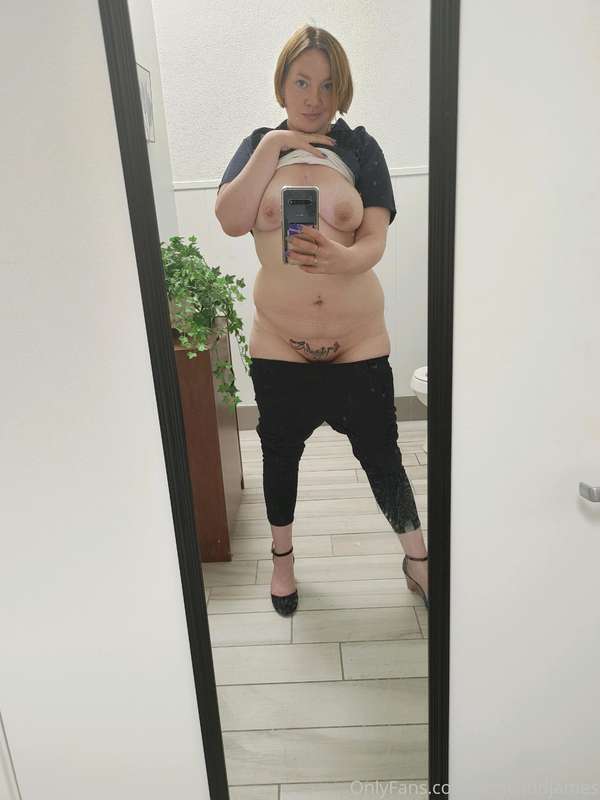 Happy Mirror Monday from work