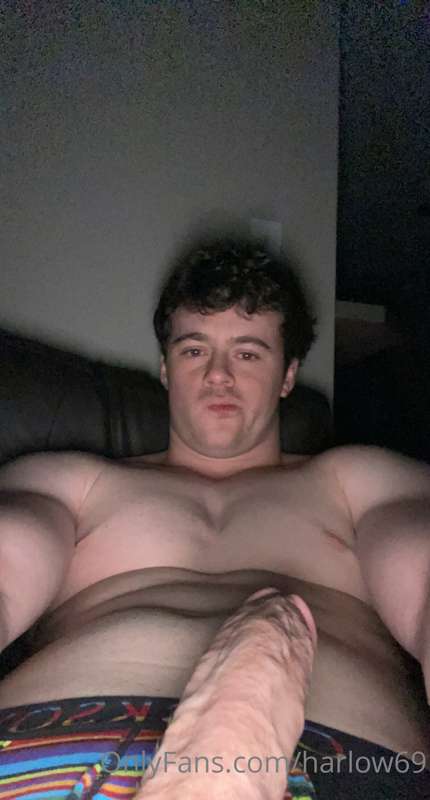 this underwear can’t hide my dick 😅 1