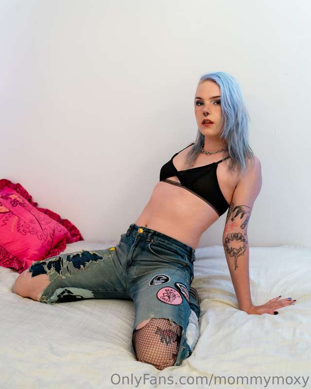 throwback to when i had lilac hair 25