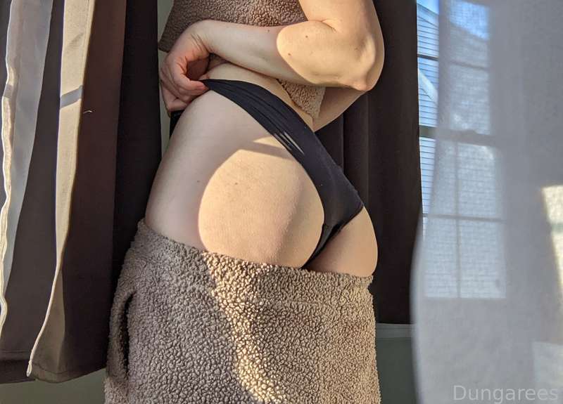 Dungarees - Fansly - 17 May, 2022 1