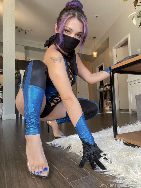 Your favourite fighter 💪 I might get into cosplay this is fu.. 7
