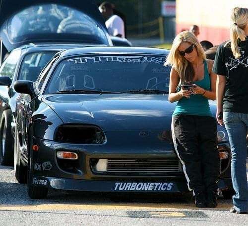Man, sometimes I miss being a cool racer chick with cool car..