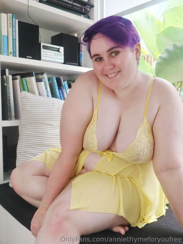 I'm loving the yellow~