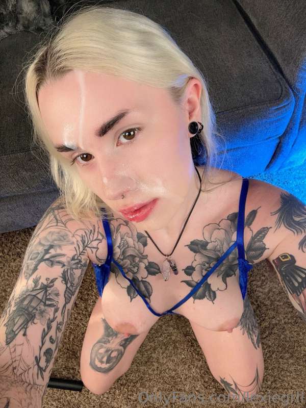 Don’t I look so good with cum on my face 💦 3