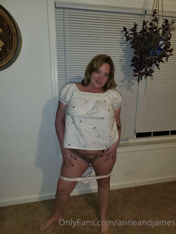 Thongs up or down day 6