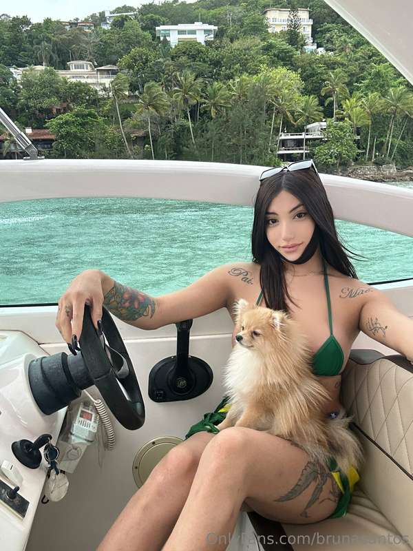 Shall we go for a boat ride? the day before my surgery 🤩😏

@..
