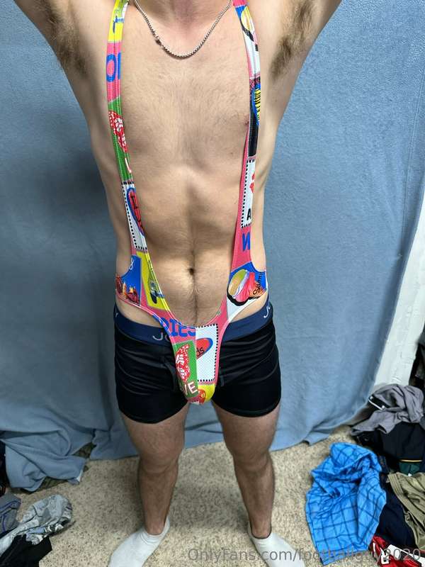 Not sure what this is the private is wearing! 22