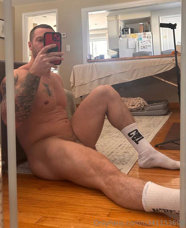 Just hanging out 😜 