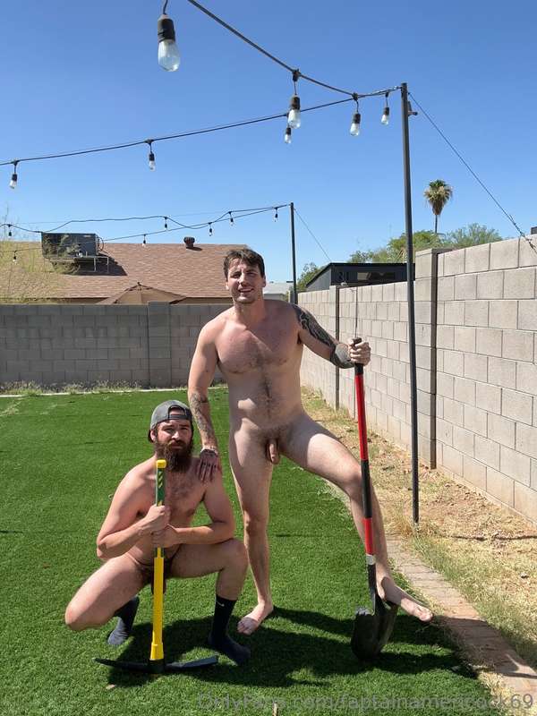Getting some naked yard work done with @uncutkingaz
