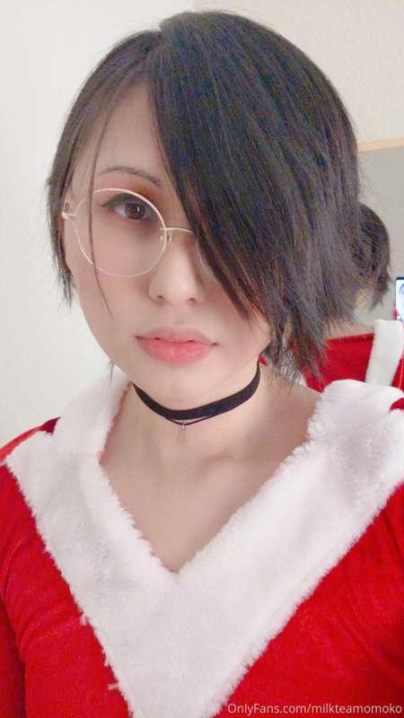 full set upload from last year, please enjoy while i hurry a.. 34