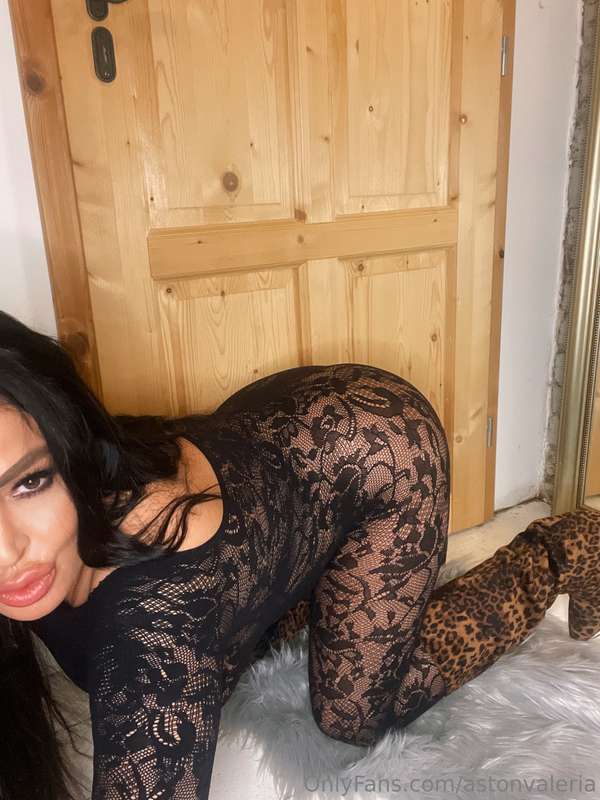 Astonvaleria - Onlyfans - 09 Jan, 2025 4