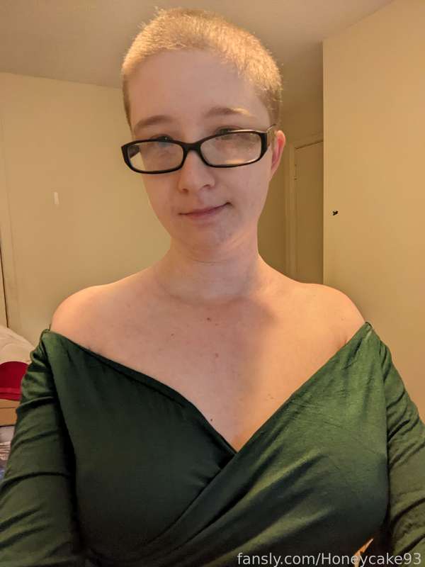 Honeycake93 - Fansly - 29 Nov, 2022 18