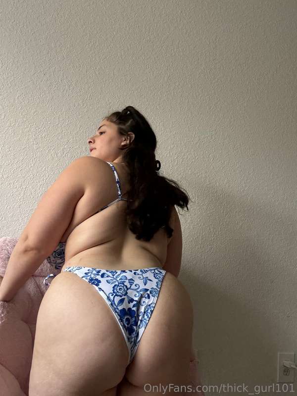 Thick_Gurl101 - Onlyfans - 17 Aug, 2024 5