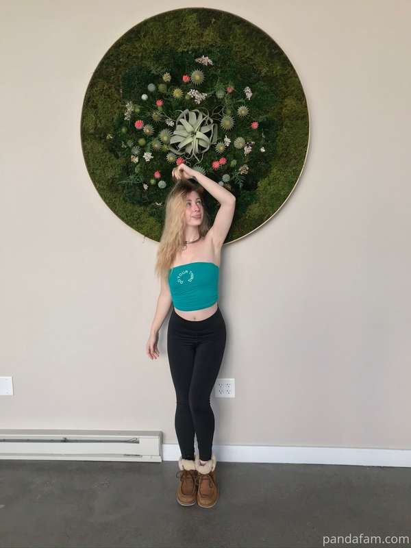 [January 8, 2020] A couple random pics of my senior submissi.. 14