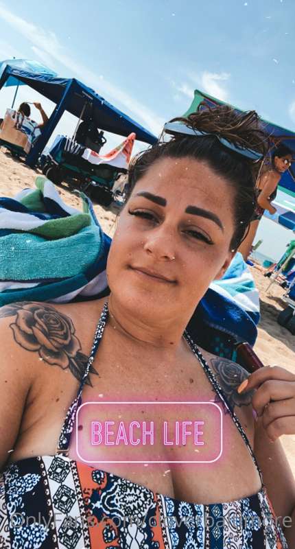 Been living at the beach allllll summer and I couldn’t be ha.. 6