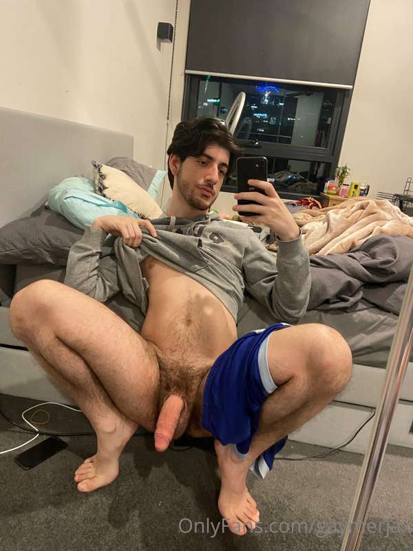 I’m so fucking horny you have no idea 4