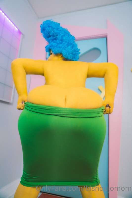 Marge Simpson has always been a baddie😉💙 2