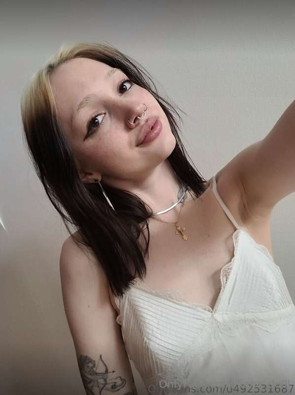 🔥𝗙𝗥𝗘𝗘 𝗢𝗡𝗟𝗬 𝗡𝗢𝗪🔥 @anoravipi but experienced cutie will handle..