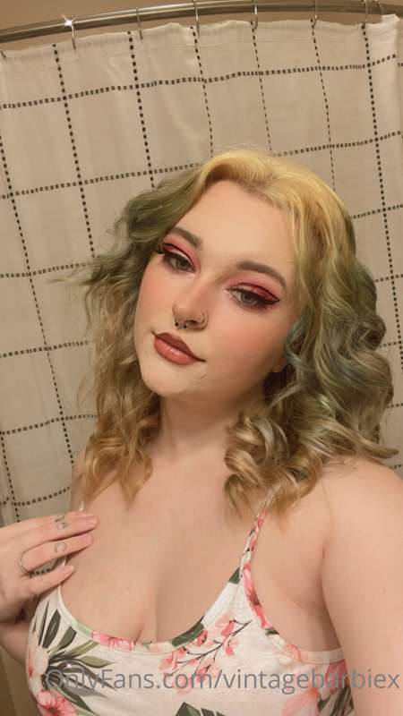 y’all love my tits, don’t you? 2