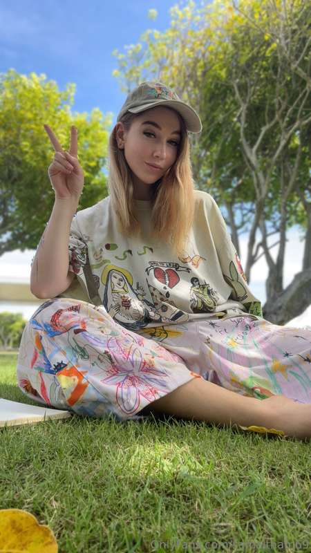 morning sun + grass + weird comfy pants = i might actually b..