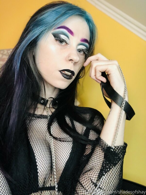 A whole lotta new subs last night ? hi babies. Welcome to my.. 3