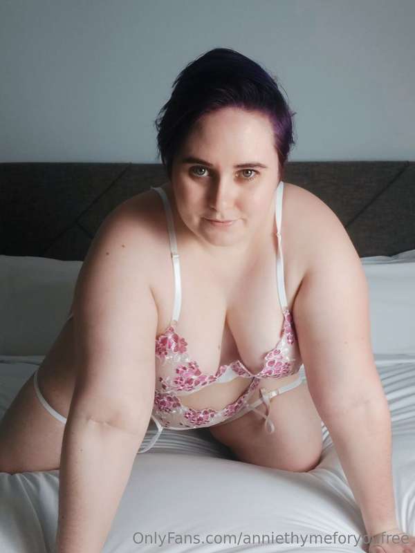 From domme one moment to cutiepie the next! 