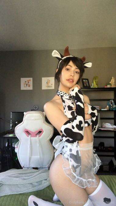Cow Girl pt. 3 1