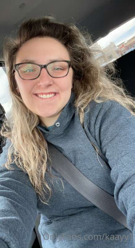 it’s a good Sunday for no makeup.. because guess what y’all?..