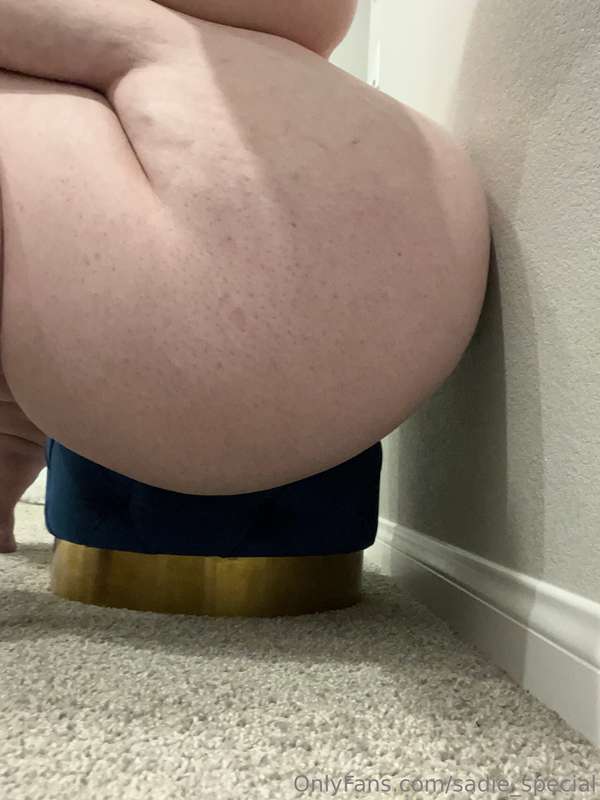 I can't believe how low my butt cheek hangs over the side of..