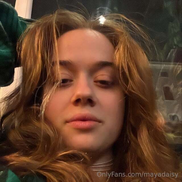 Maya_Daisy - Onlyfans - 05 Mar, 2025