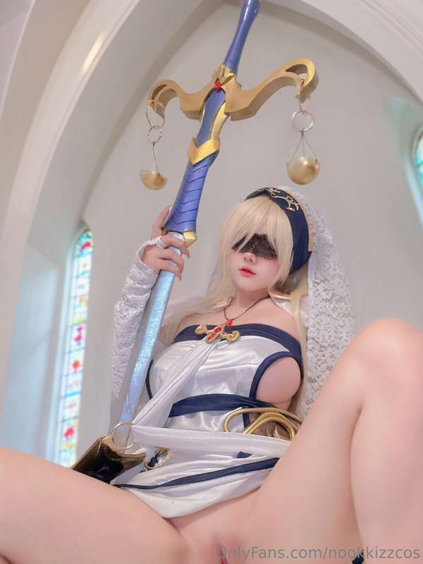 🕍