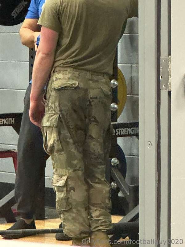 Hot Candid Shots of my buddies and of course my HOT cock! Se.. 29