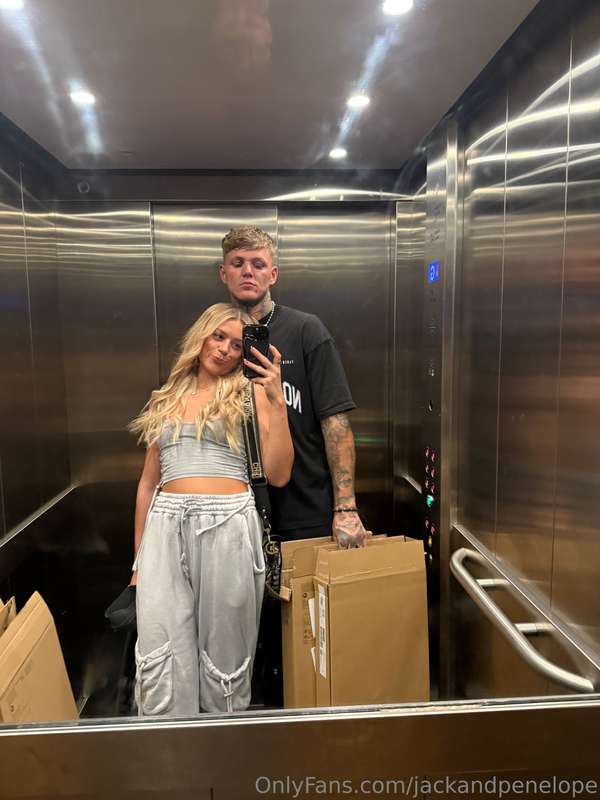 Guess what we’ve just bought? Can’t wait to show you all ;)