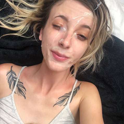 Happy cumslut!