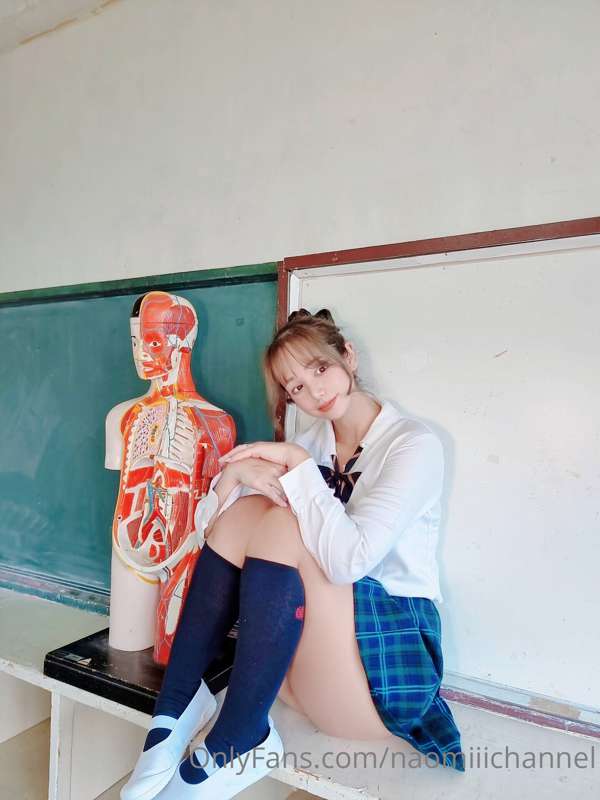 来週の動画の少しだけ予告…🤏🤭🤫🔞
A little notice of next week's video 🤏❤️‍🔥 1