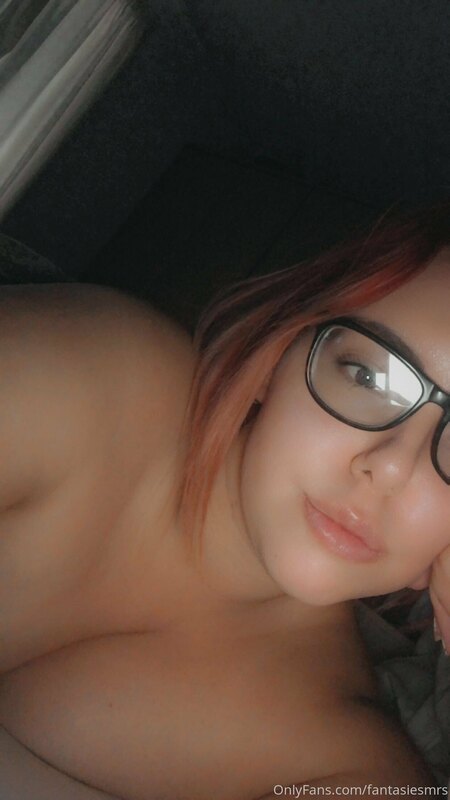 Who wants to join me in bed? Only one rule...no clothes allo..