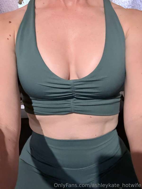 Oops 🤦‍♀️😅 I totally forgot to post this for you yesterday....