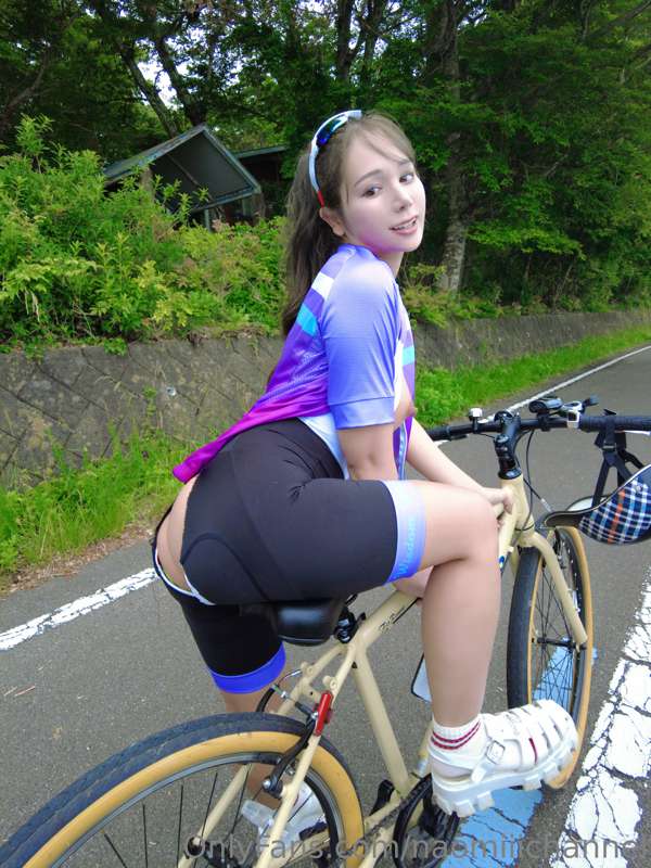 Cycling day!🚲
This week's full video will be send on Monday❤.. 1